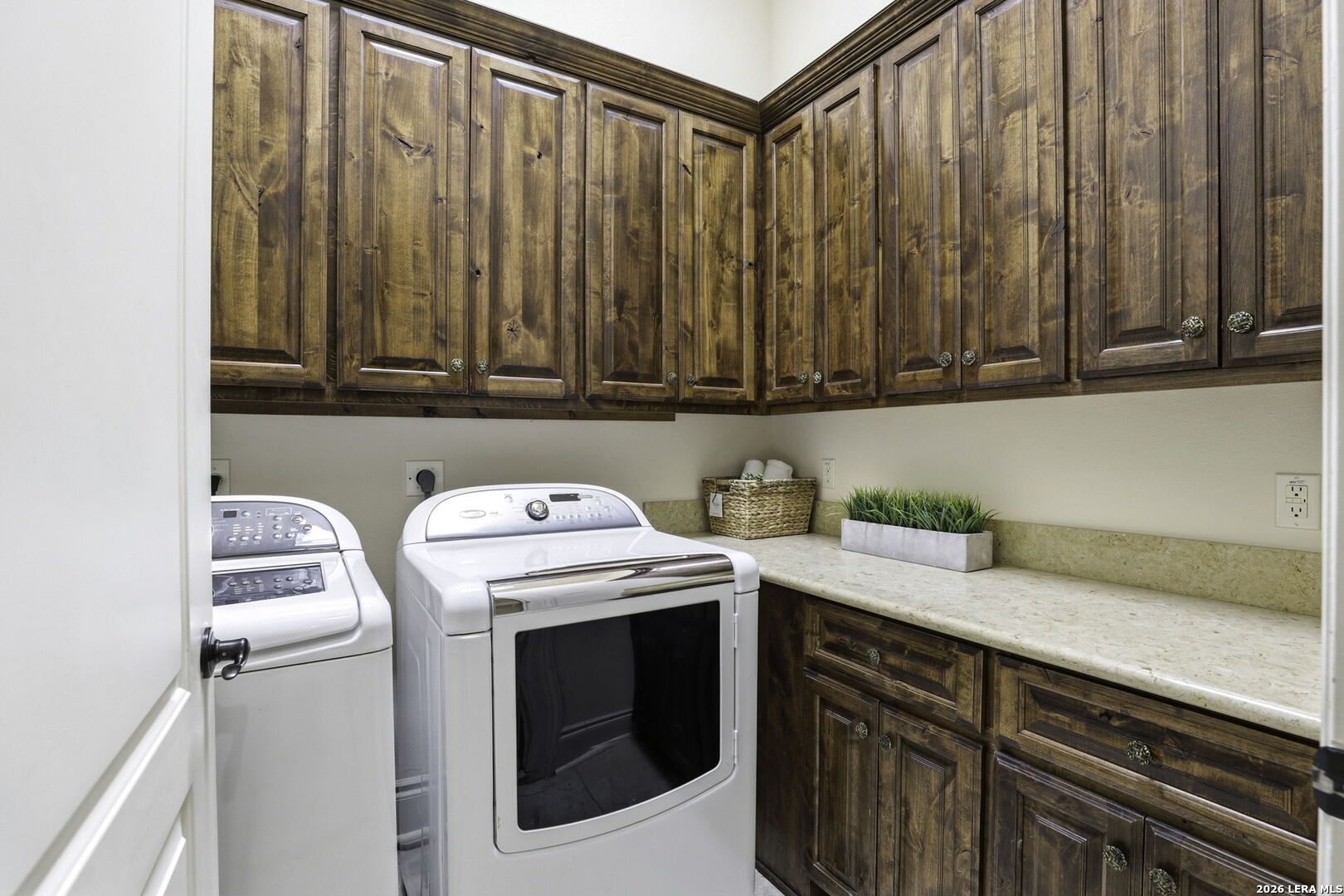 8207 Wild Wind Garden Ridge, TX 78266 - Photo 40 of 55