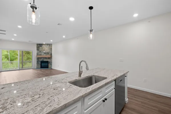 $795,000 | 20 Twin Tip Terrace, Unit 10, Lincoln, NH 03251