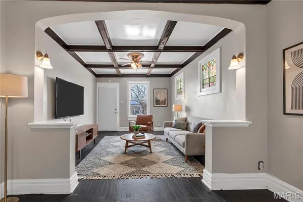 $1,550 | 3915 Schiller Place, St. Louis, MO 63116