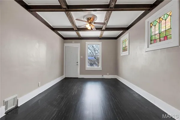 $1,550 | 3915 Schiller Place, St. Louis, MO 63116