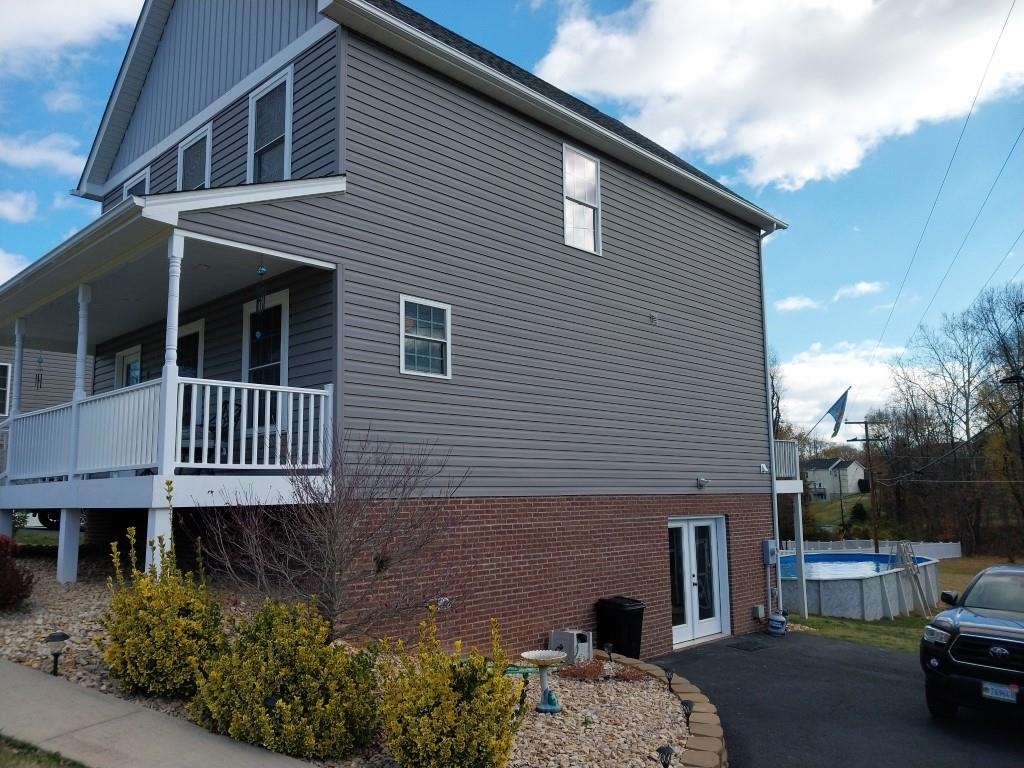 7 Rolla Mill Road Verona, VA 24482 - Photo 6 of 59 a front view of a house with a garden