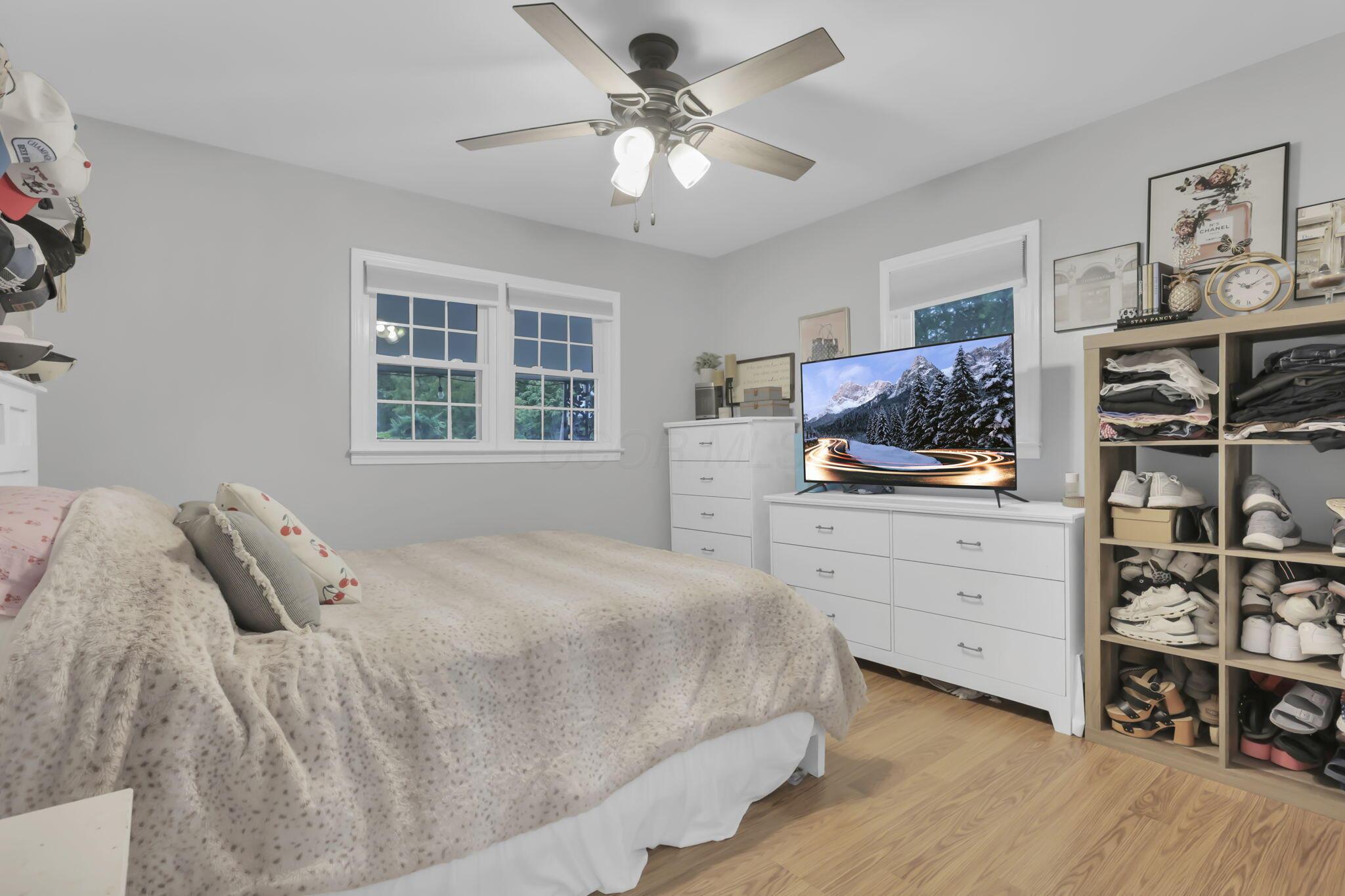 901 Coonpath Road Northwest Lancaster, OH 43130 - Photo 21 of 58 Bedroom 1