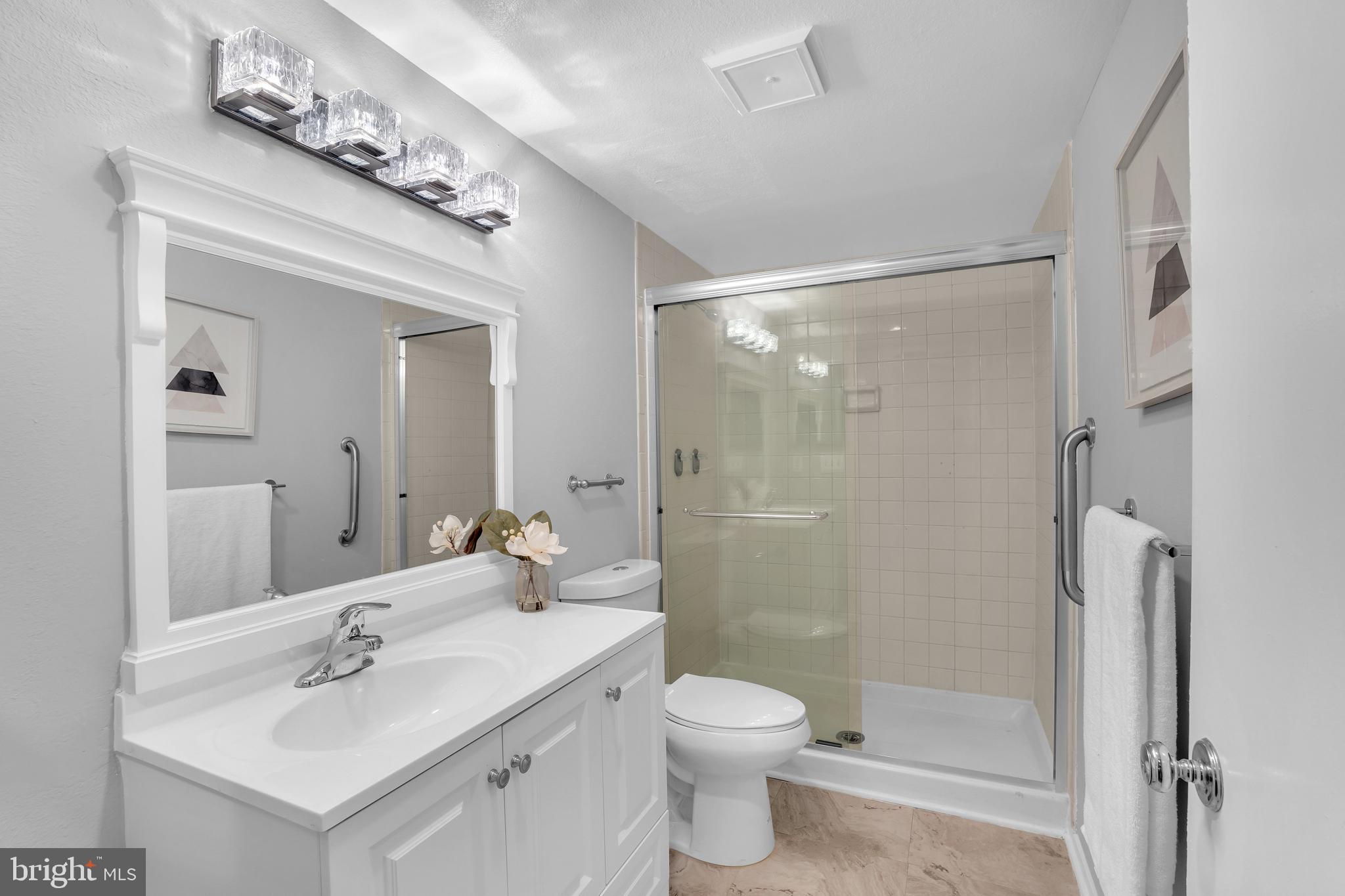 6101 Edsall Road, Unit 305 Alexandria, VA 22304 - Photo 21 of 57 Gallery Image 21
