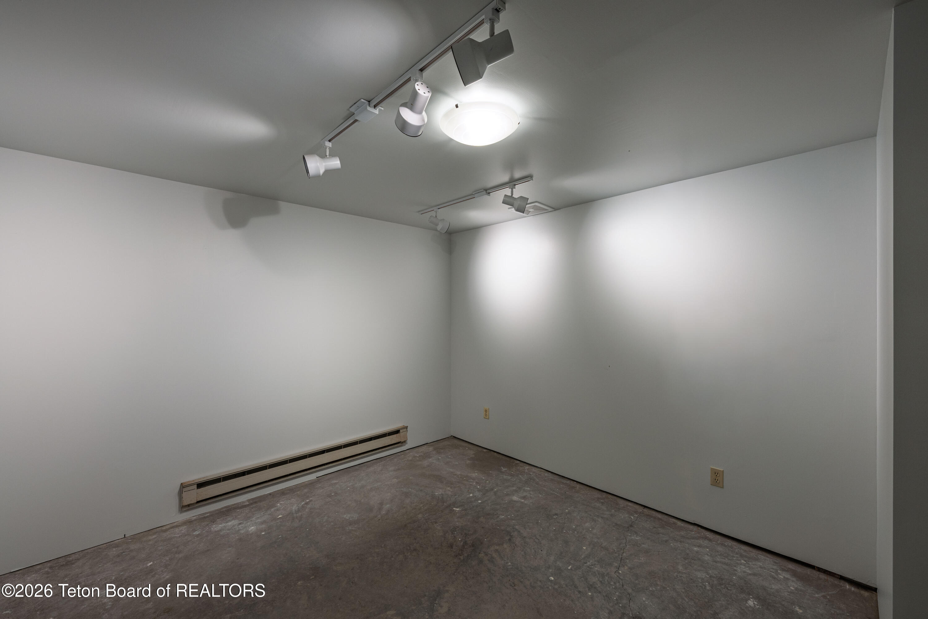 4125 Silver Spur Road Wilson, WY 83014 - Photo 26 of 35 Studio