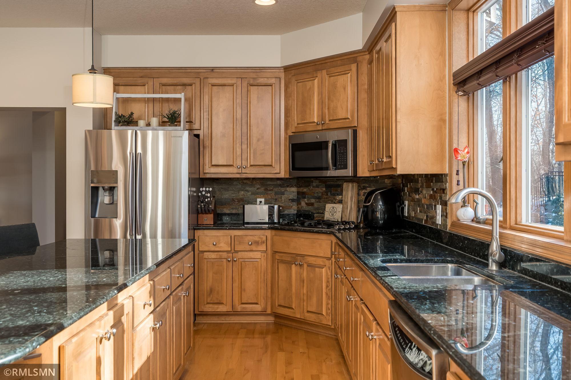 7336 Fountain Lane North Maple Grove, MN 55311 - Photo 15 of 99