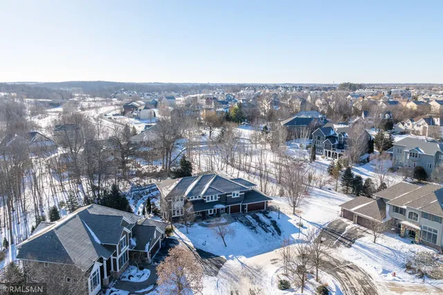 $999,000 | 7336 Fountain Lane North, Maple Grove, MN 55311