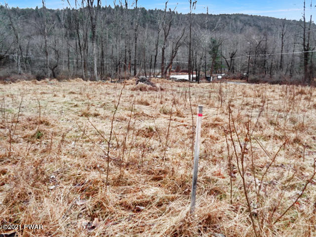 5 Blossom Road Lackawaxen, PA 18435 - Photo 7 of 26