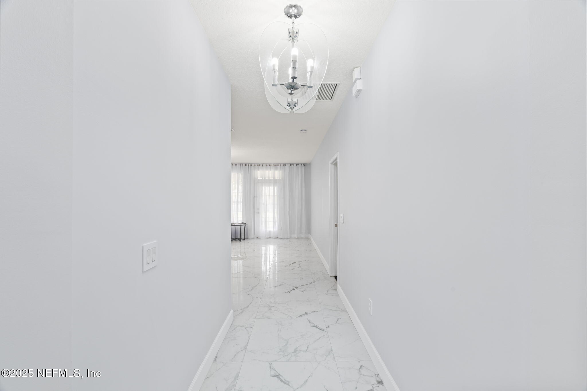 132 Summerhill Circle St. Augustine, FL 32086 - Photo 9 of 38 Entry Halll