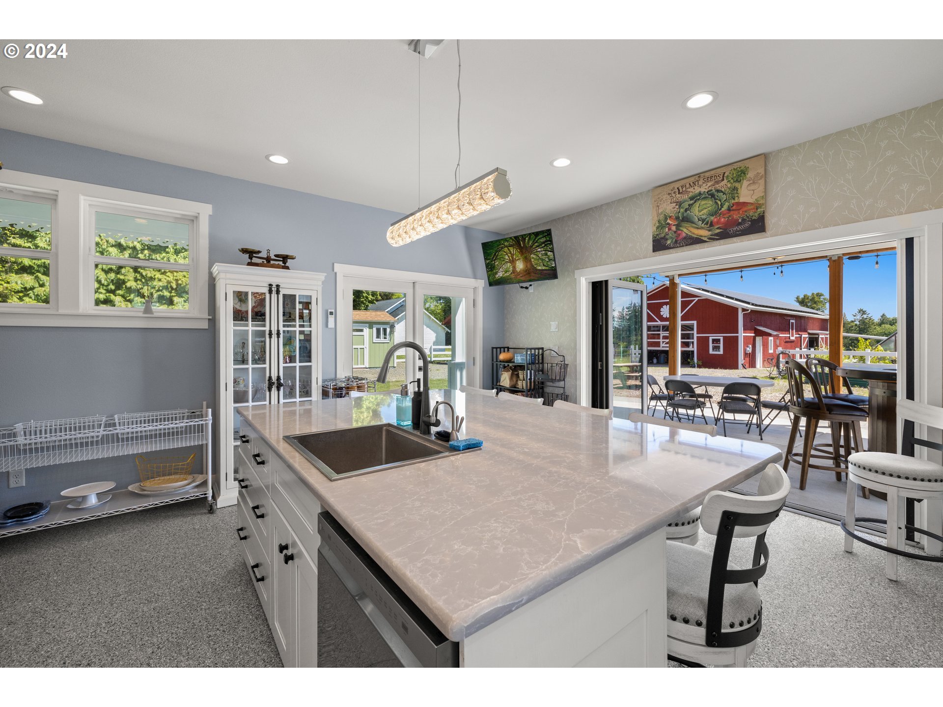 10212 South New Era Road Canby, OR 97013 - Photo 31 of 47 Kitchen
