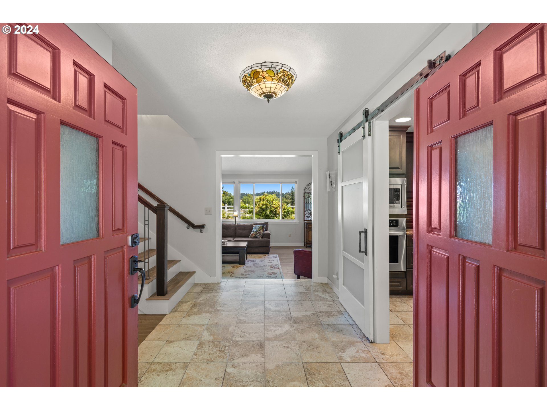 10212 South New Era Road Canby, OR 97013 - Photo 6 of 47 Entrance/Foyer