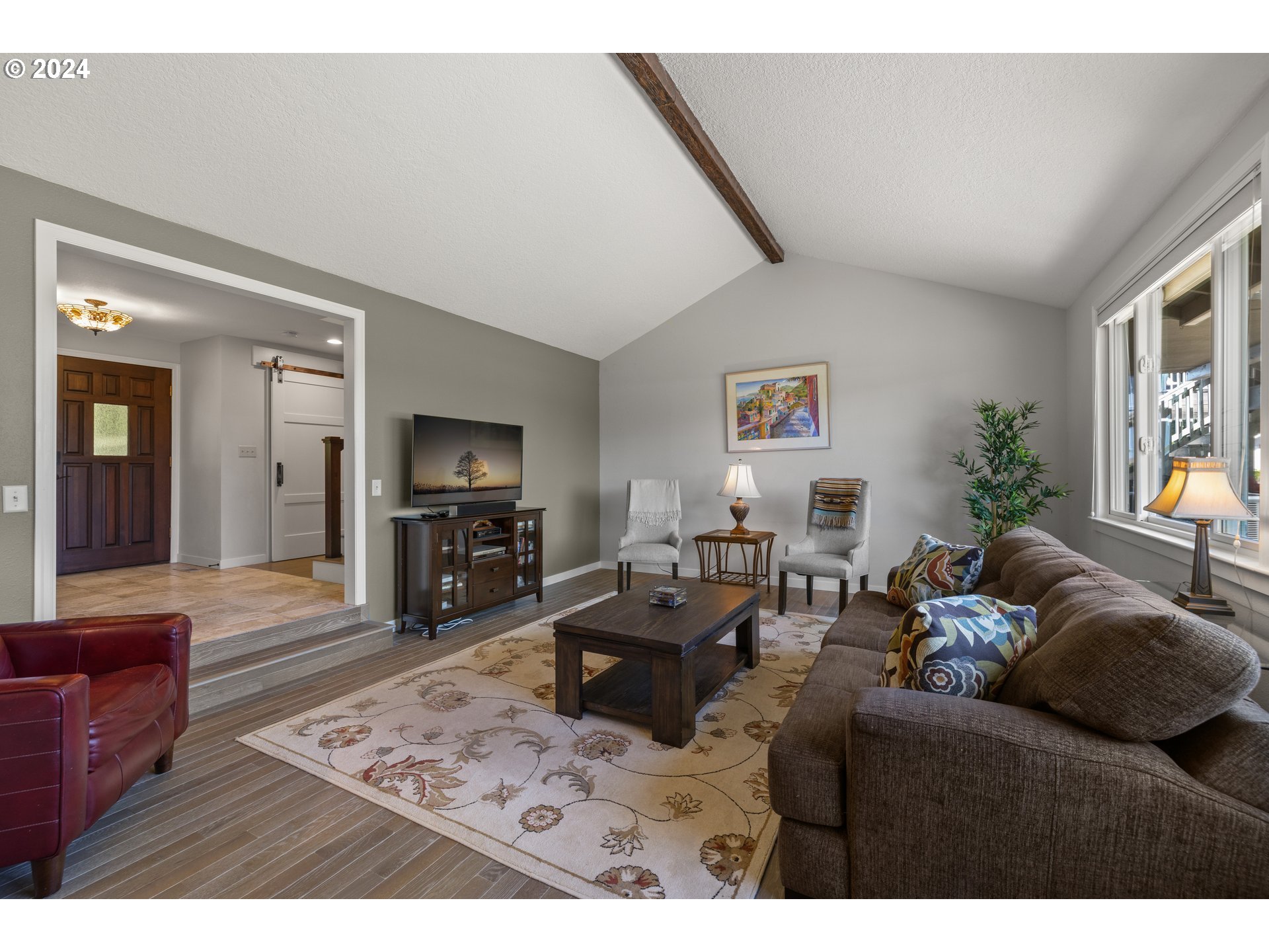 10212 South New Era Road Canby, OR 97013 - Photo 7 of 47 Living Room