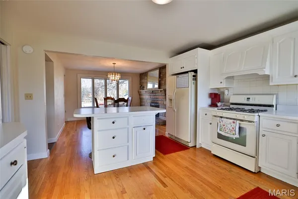 $249,500 | 21 Midway Avenue, Cottage Hills, IL 62018