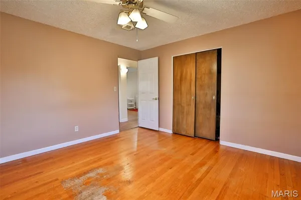 $249,500 | 21 Midway Avenue, Cottage Hills, IL 62018