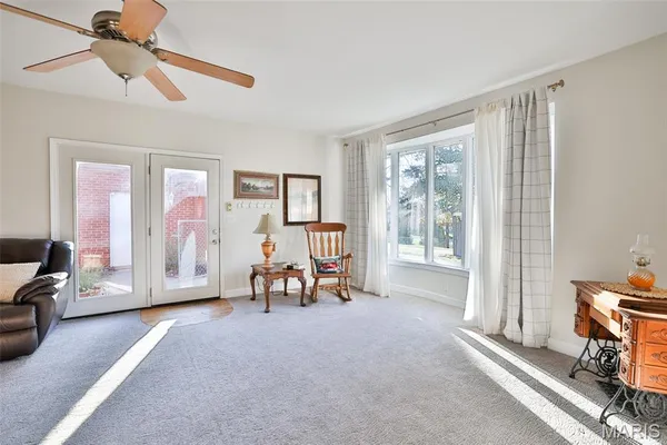 $249,500 | 21 Midway Avenue, Cottage Hills, IL 62018