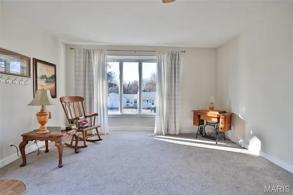 $249,500 | 21 Midway Avenue, Cottage Hills, IL 62018