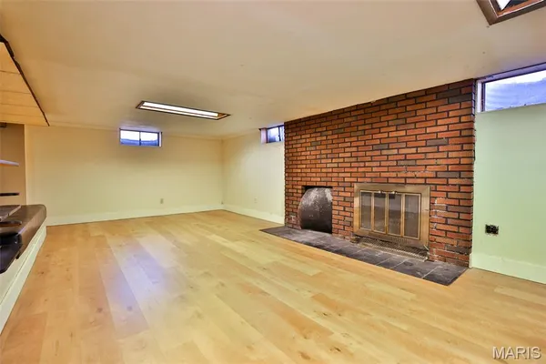 $249,500 | 21 Midway Avenue, Cottage Hills, IL 62018