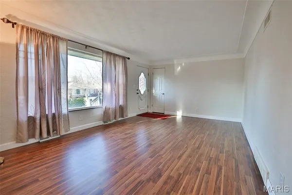 $249,500 | 21 Midway Avenue, Cottage Hills, IL 62018