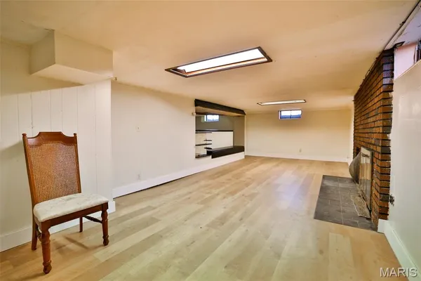 $249,500 | 21 Midway Avenue, Cottage Hills, IL 62018