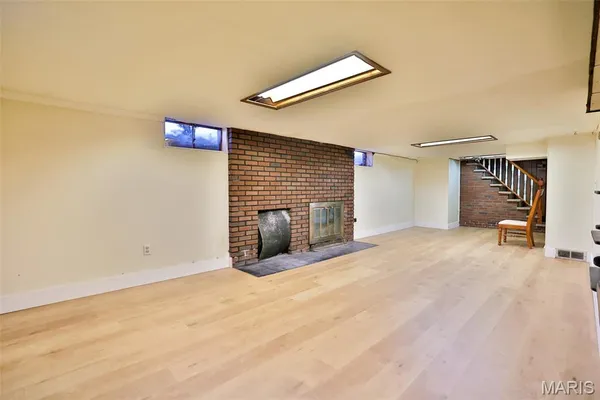 $249,500 | 21 Midway Avenue, Cottage Hills, IL 62018