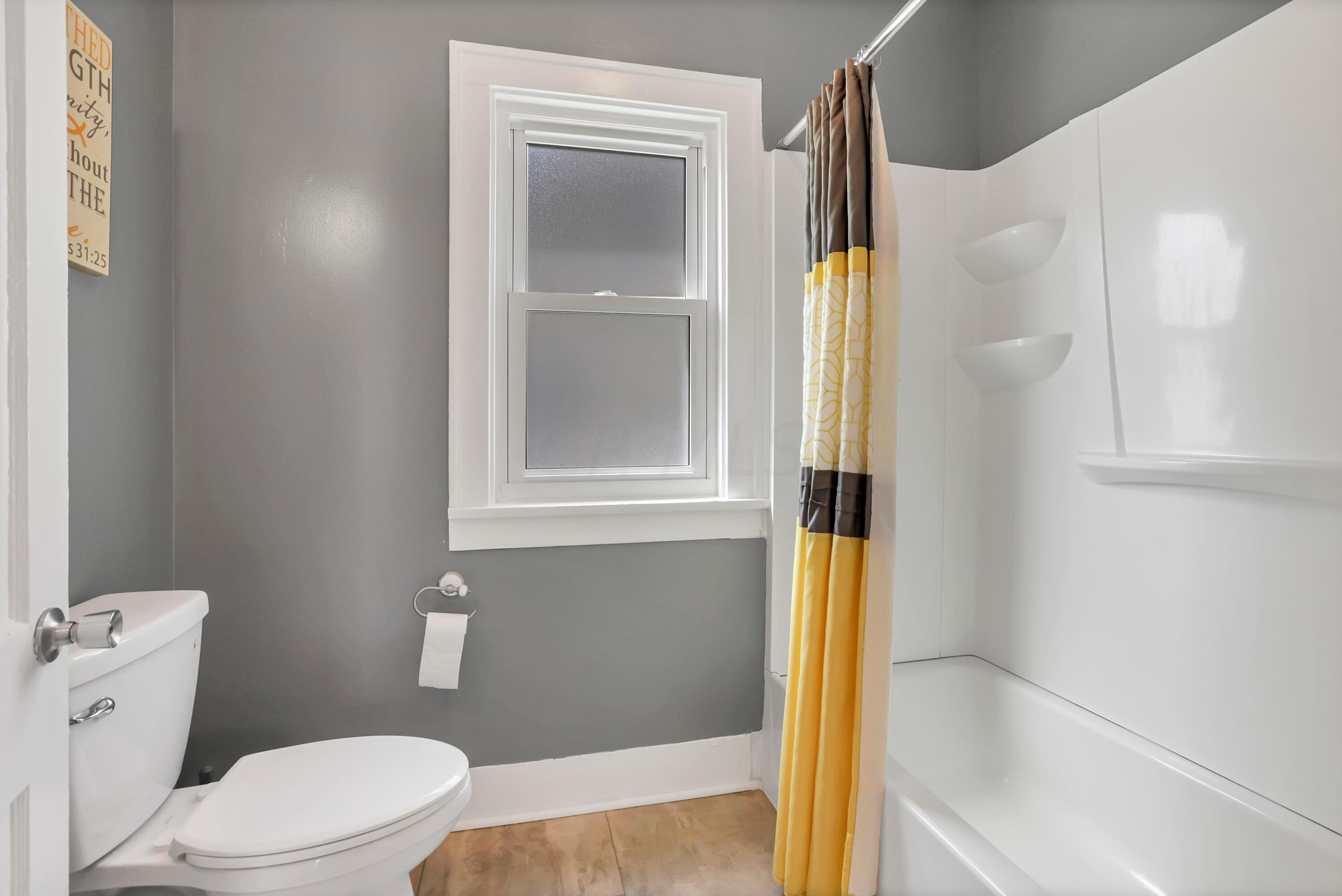 269 Rugg Avenue Newark, OH 43055 - Photo 7 of 52 Full Bath 2