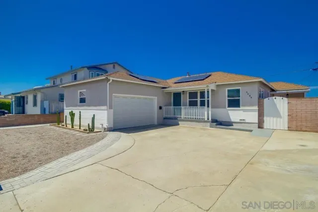 $1,129,900 | 3484 Armstrong Street, San Diego, CA 92111