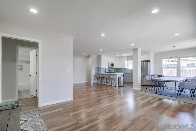 $1,129,900 | 3484 Armstrong Street, San Diego, CA 92111