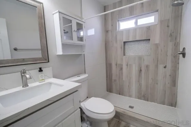 $1,129,900 | 3484 Armstrong Street, San Diego, CA 92111