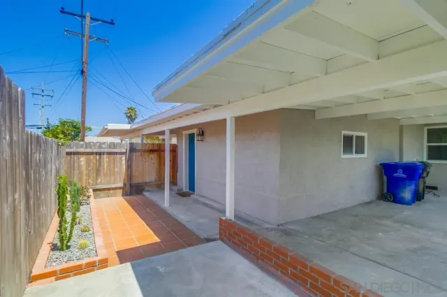 $1,129,900 | 3484 Armstrong Street, San Diego, CA 92111