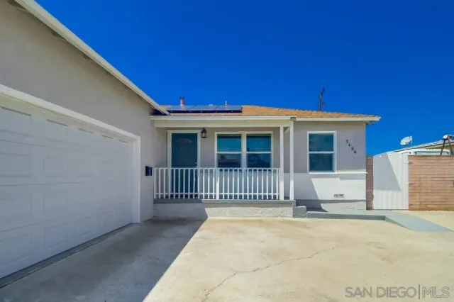 $1,129,900 | 3484 Armstrong Street, San Diego, CA 92111
