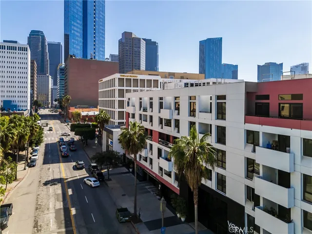 $5,000 | 1234 Wilshire Boulevard, Unit 612, Los Angeles, CA 90017