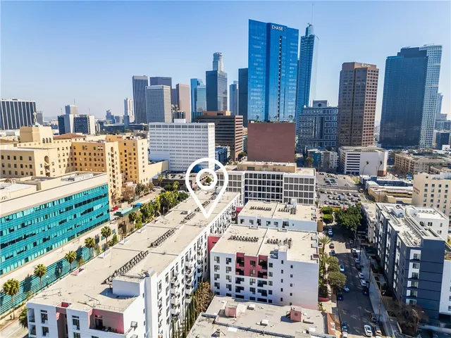 $5,000 | 1234 Wilshire Boulevard, Unit 612, Los Angeles, CA 90017
