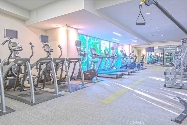 $5,000 | 1234 Wilshire Boulevard, Unit 612, Los Angeles, CA 90017