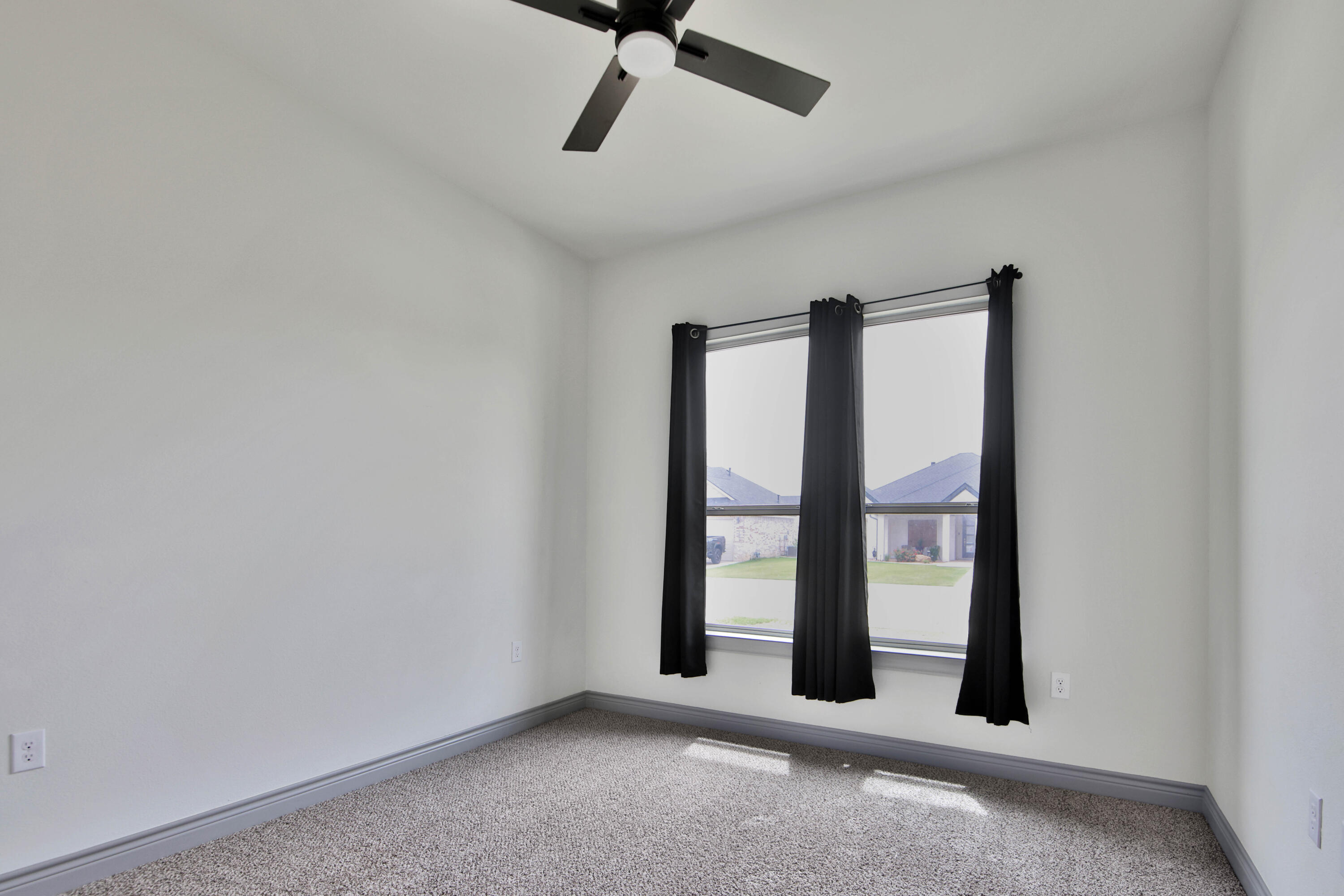 5704 117th Street Lubbock, TX 79424 - Photo 20 of 25 IMG_8593
