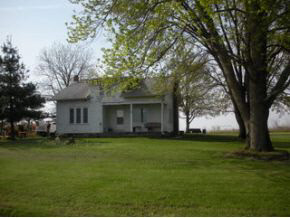 3325 West 700 North Rochester, IN 46975 - Photo 1 of 6