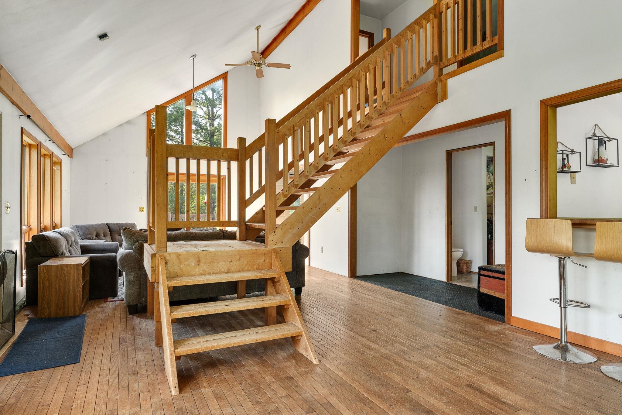 920 Quarterline Road Clarendon, VT 05777 - Photo 7 of 24 Gallery Image 7