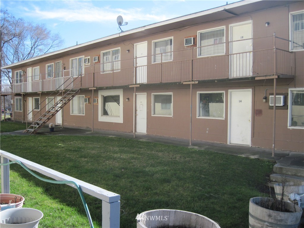 7895 Valley Road Northeast Moses Lake, WA 98837 - Photo 12 of 24 Gallery Image 12