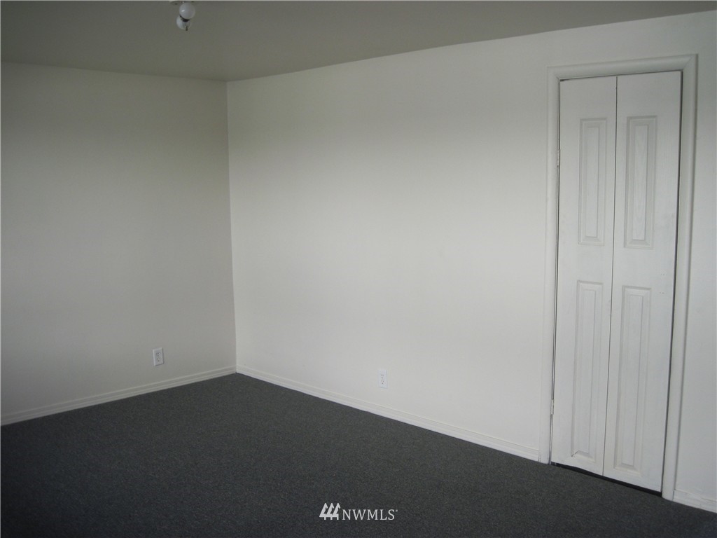 7895 Valley Road Northeast Moses Lake, WA 98837 - Photo 7 of 24 Gallery Image 7