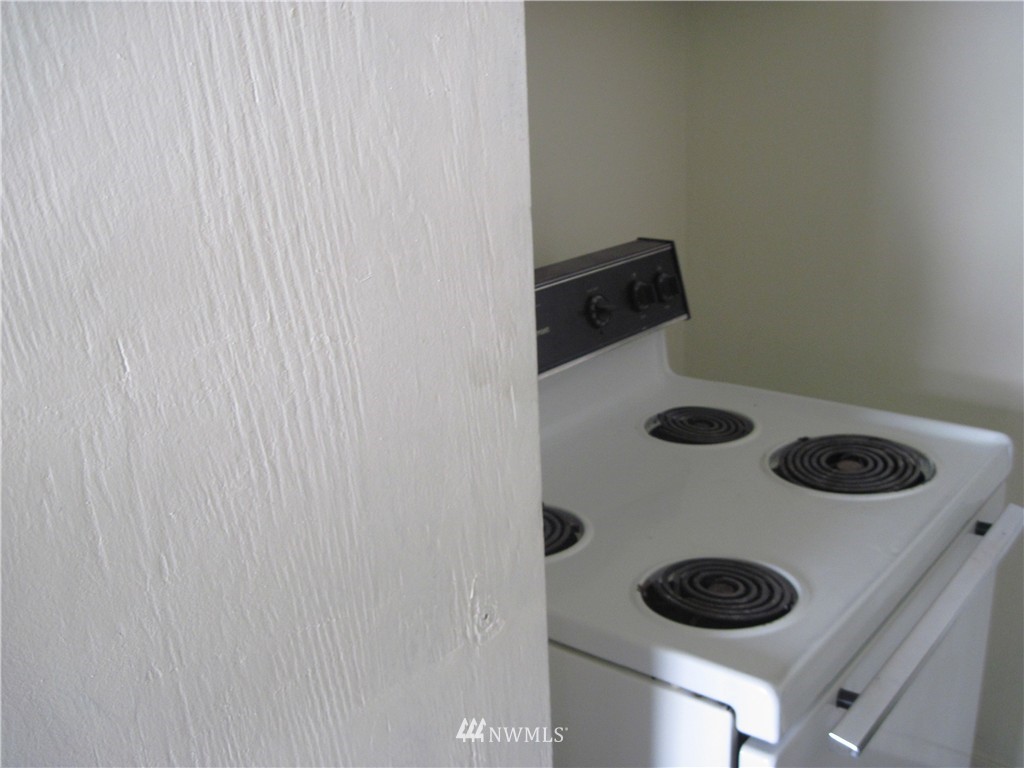 7895 Valley Road Northeast Moses Lake, WA 98837 - Photo 8 of 24 Gallery Image 8