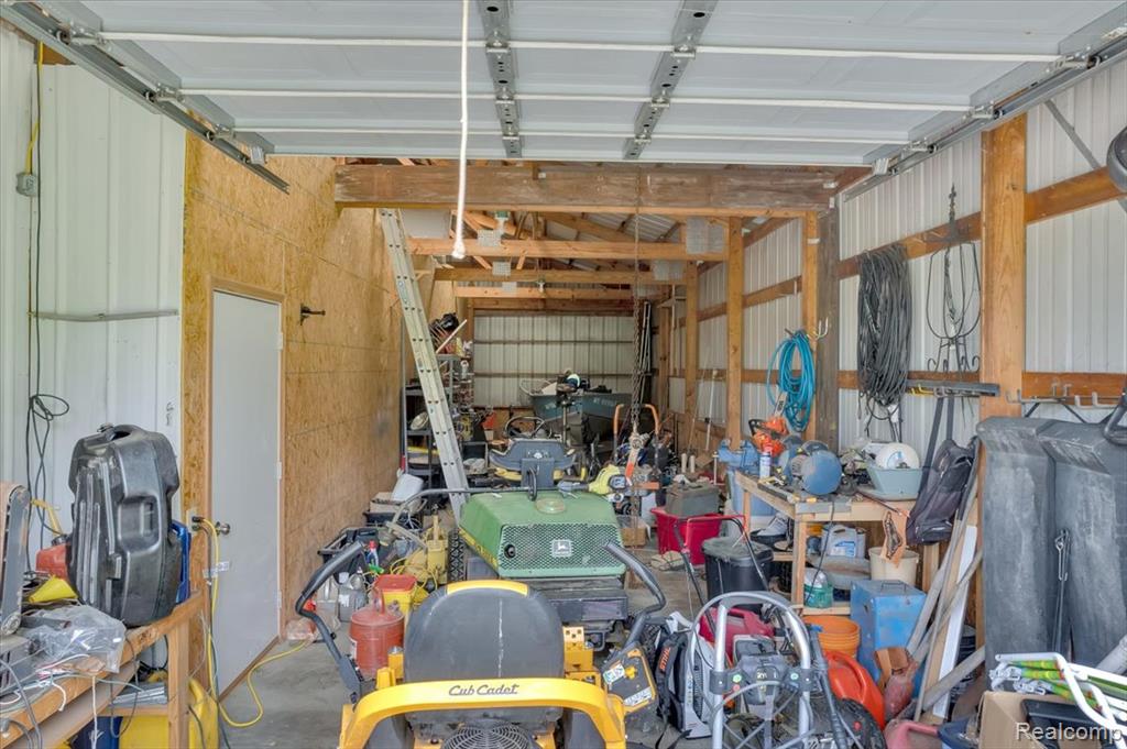 1647 Higley Road Lapeer, MI 48446 - Photo 34 of 36