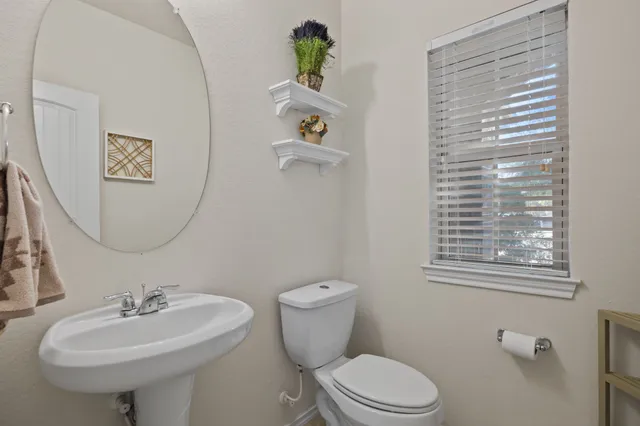 $310,000 | 3070 Persimmon Valley Lane, Dickinson, TX 77539