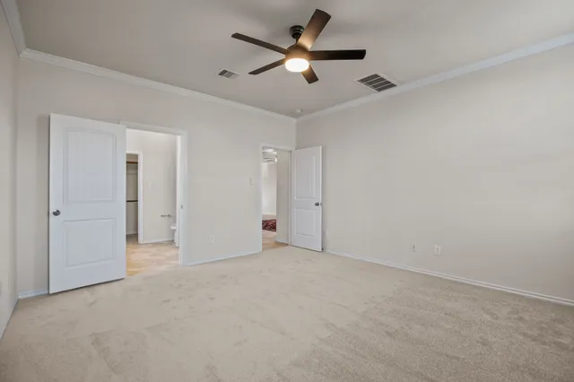 $310,000 | 3070 Persimmon Valley Lane, Dickinson, TX 77539