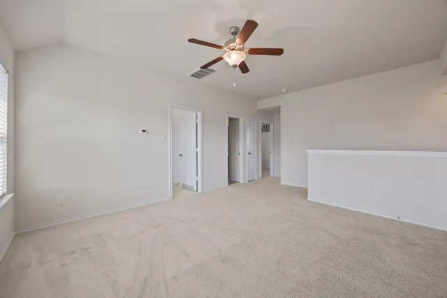 $310,000 | 3070 Persimmon Valley Lane, Dickinson, TX 77539