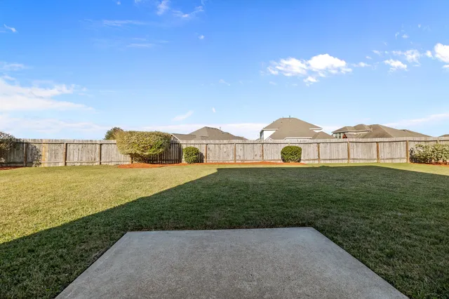 $310,000 | 3070 Persimmon Valley Lane, Dickinson, TX 77539