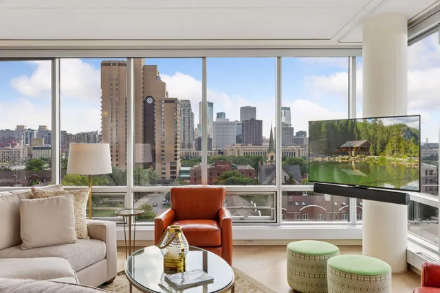 $1,149,000 | 45 University Avenue Southeast, Unit 904, Minneapolis, MN 55414