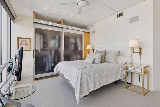 $1,149,000 | 45 University Avenue Southeast, Unit 904, Minneapolis, MN 55414