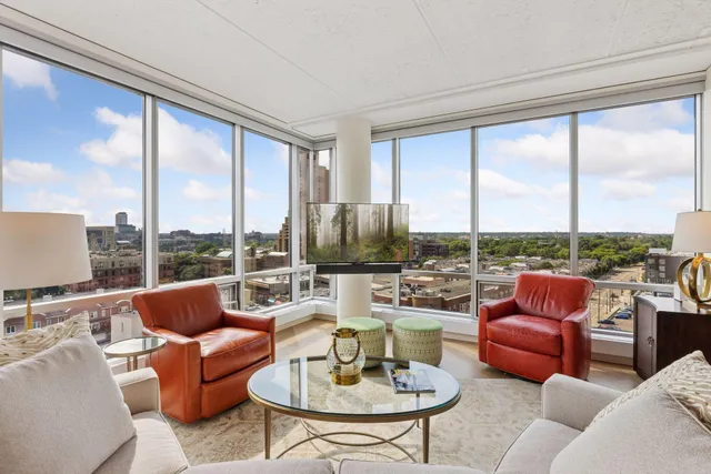 $1,149,000 | 45 University Avenue Southeast, Unit 904, Minneapolis, MN 55414