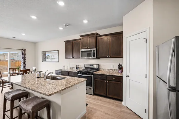 $385,000 | 5462 395th Street, North Branch, MN 55056