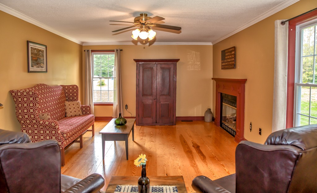 114 South Longyard Road Southwick, MA 01077 - Photo 10 of 30 Gallery Image 10