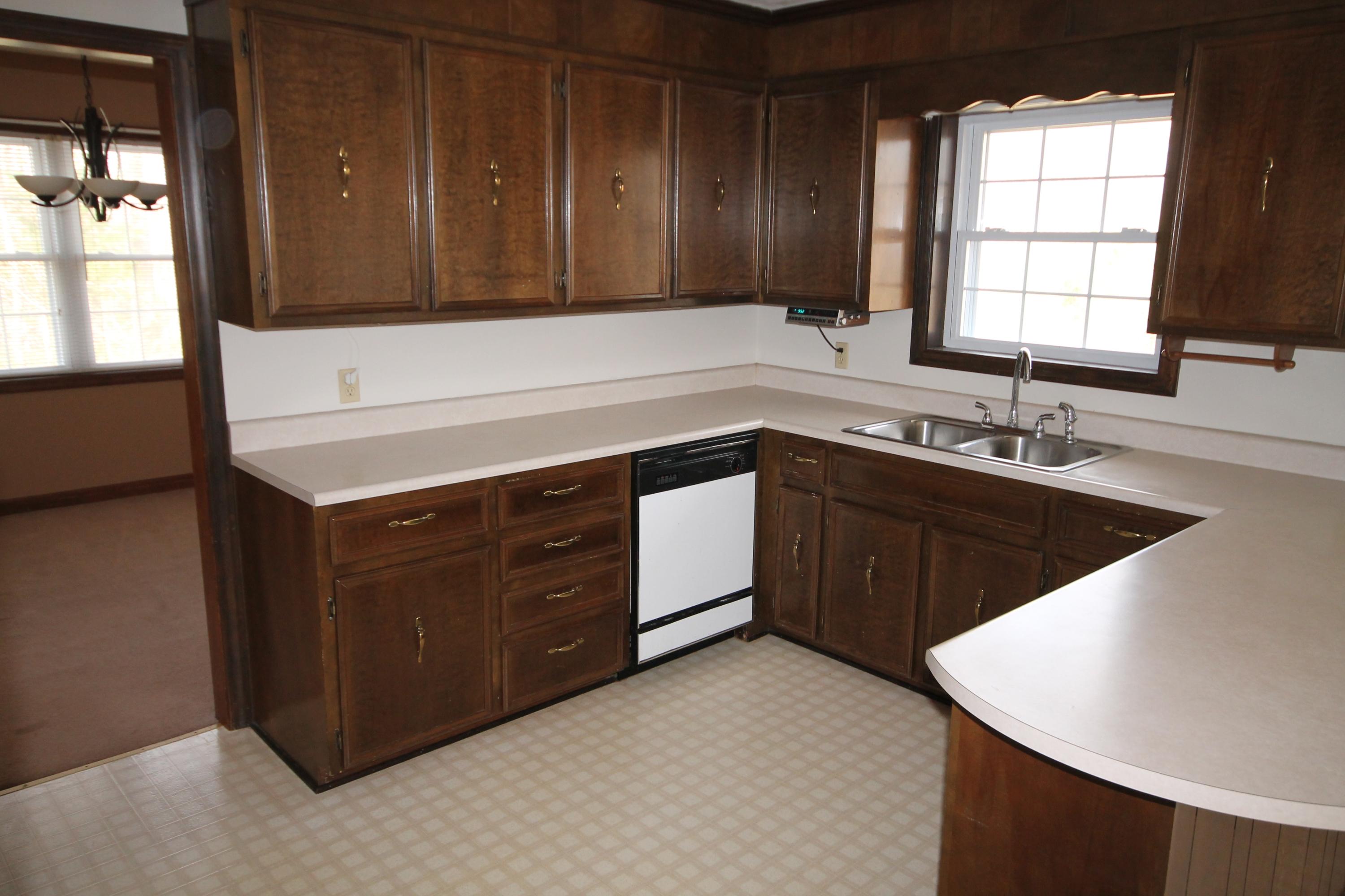 1557 Sample Road Wirtz, VA 24184 - Photo 8 of 29 Kitchen