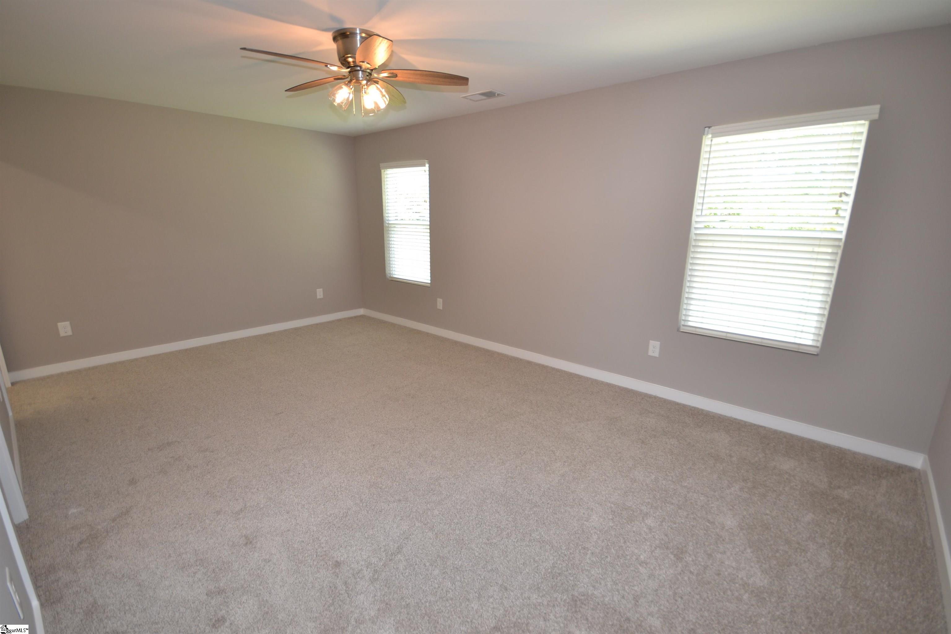 60 Ballenger Road Gray Court, SC 29645 - Photo 11 of 18